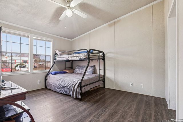 1123 Debbie, Marion, TX 78124