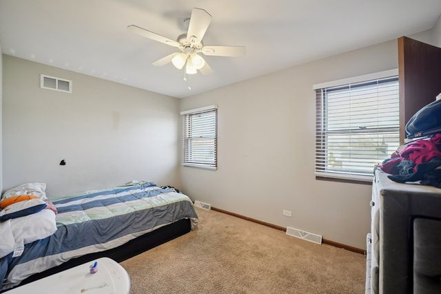 532 Shenandoah Trail, Elgin, IL 60123