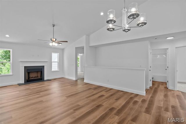 9555 Easy Street, Hillsboro, MO 63050