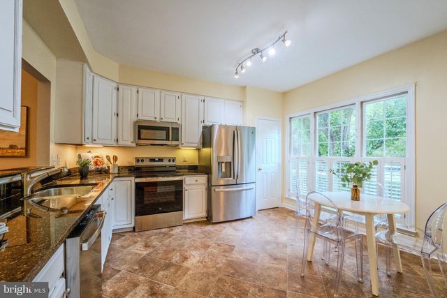 1213 WEATHERSTONE CT, Reston, VA 20194