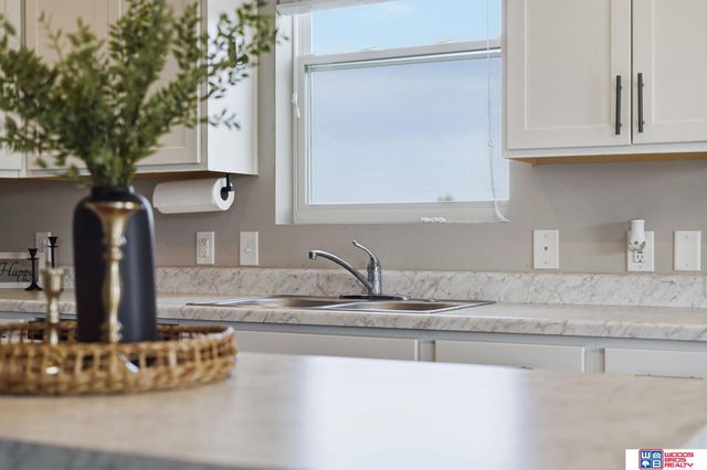 6330 Whitewater Lane, Lincoln, NE 68521