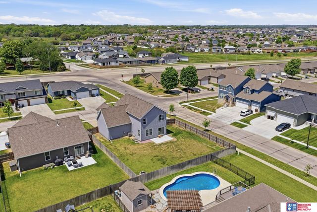 6330 Whitewater Lane, Lincoln, NE 68521