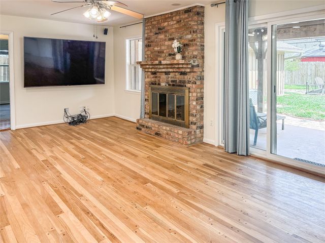 10503 Raritan Drive, Houston, TX 77043