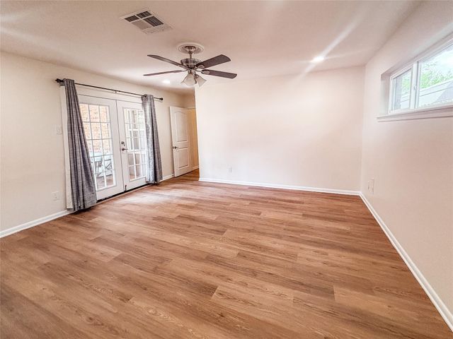 10503 Raritan Drive, Houston, TX 77043