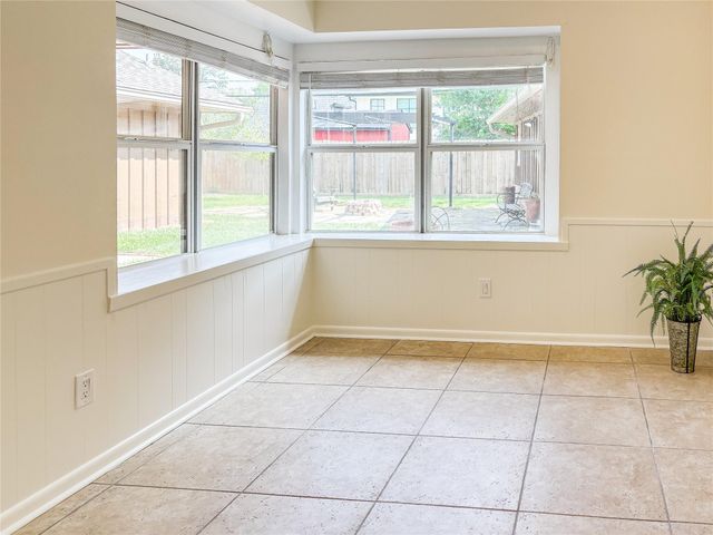 10503 Raritan Drive, Houston, TX 77043