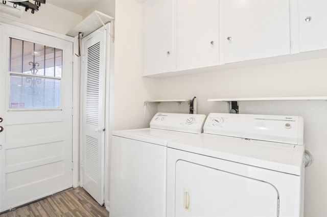 10503 Raritan Drive, Houston, TX 77043