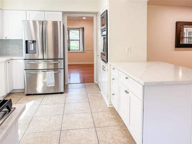 10503 Raritan Drive, Houston, TX 77043