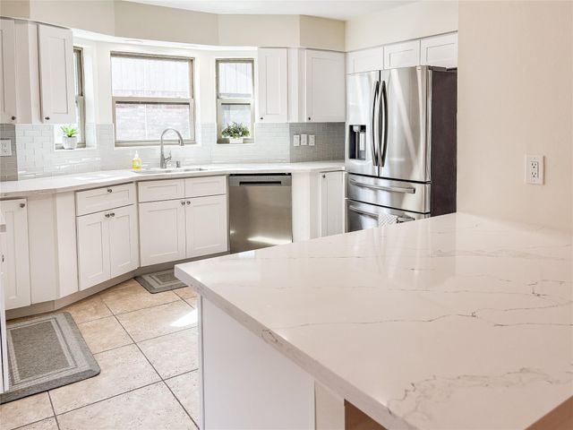 10503 Raritan Drive, Houston, TX 77043