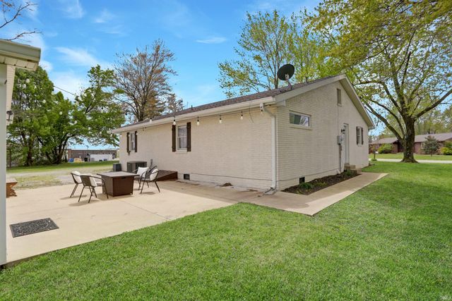 887 N Rebel Square, Rockport, IN 47635