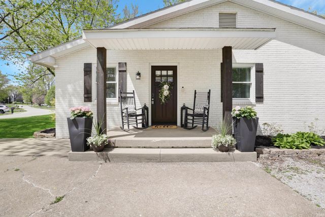 887 N Rebel Square, Rockport, IN 47635