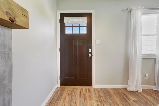 887 N Rebel Square, Rockport, IN 47635