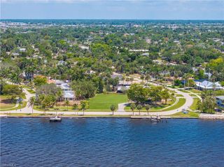 6105 W Riverside DR, Fort Myers, FL 33919