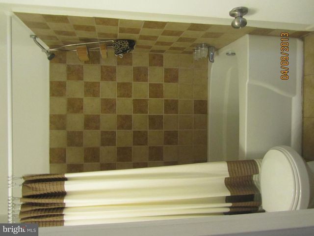 4542 MAXFIELD DR, Annandale, VA 22003