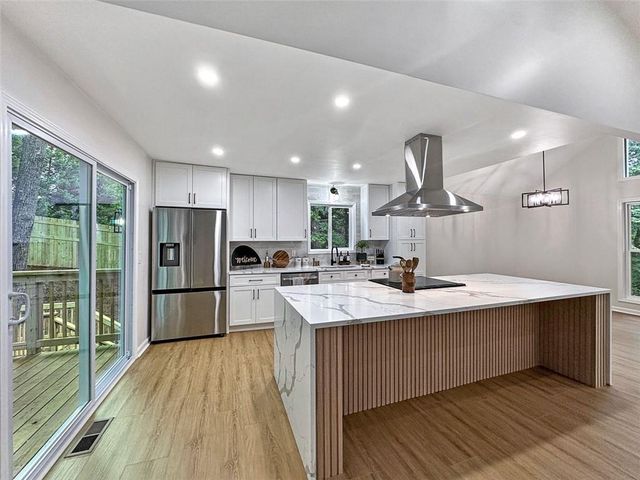 3741 Northpoint Drive, Marietta, GA 30062