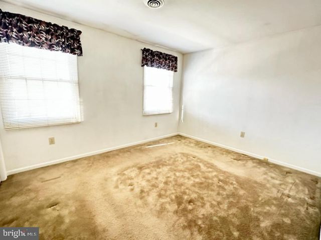 27 ORCHARD AVE, Somerdale, NJ 08083