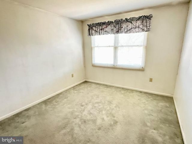 27 ORCHARD AVE, Somerdale, NJ 08083