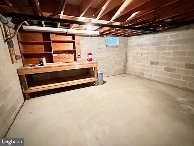 27 ORCHARD AVE, Somerdale, NJ 08083