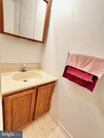 27 ORCHARD AVE, Somerdale, NJ 08083