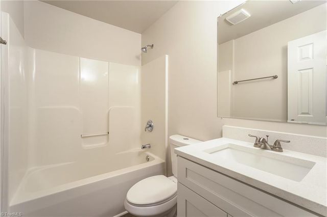 1209 Maury Lane, Greensboro, NC 27401