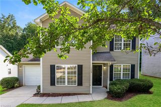 1209 Maury Lane, Greensboro, NC 27401