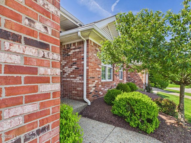 4223 Garden Ridge Rd, Crestwood, KY 40014