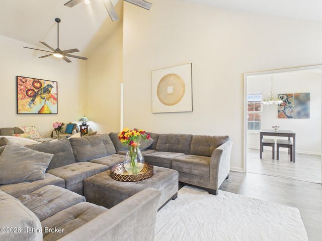 4223 Garden Ridge Rd, Crestwood, KY 40014