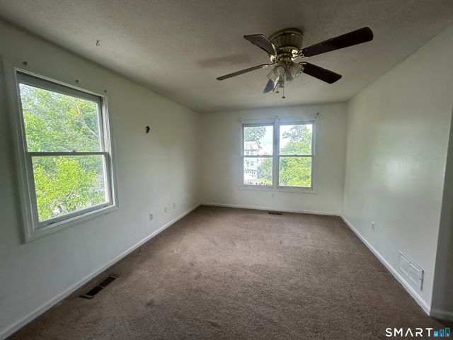 672 Woodward Avenue 672, New Haven, CT 06512