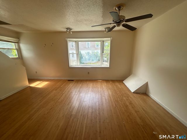 672 Woodward Avenue 672, New Haven, CT 06512