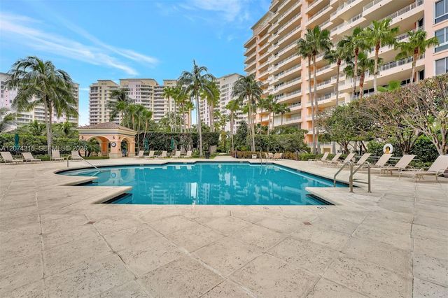 791 Crandon Boulevard 301, Key Biscayne, FL 33149