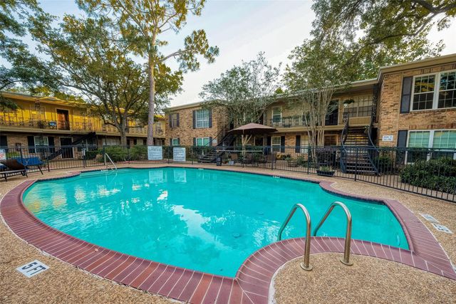 3224 Timmons Lane 147, Houston, TX 77027