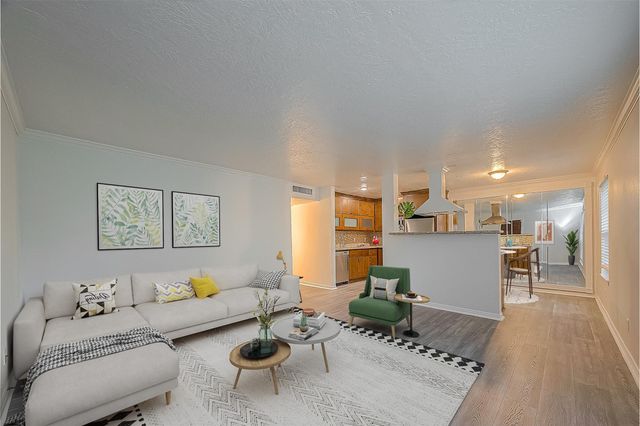 3224 Timmons Lane 147, Houston, TX 77027