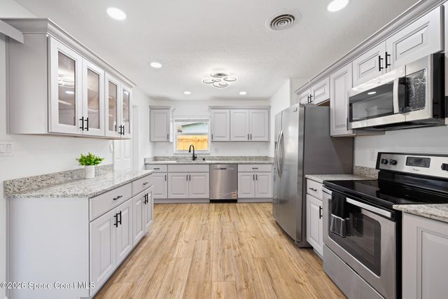 2455 Sadler Lane, Melbourne, FL 32935