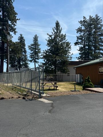 307 Sisters Park Drive, Sisters, OR 97759
