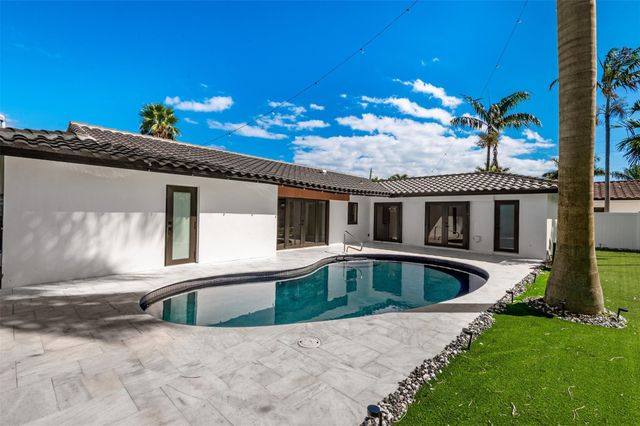 4721 Bayview Drive, Fort Lauderdale, FL 33308