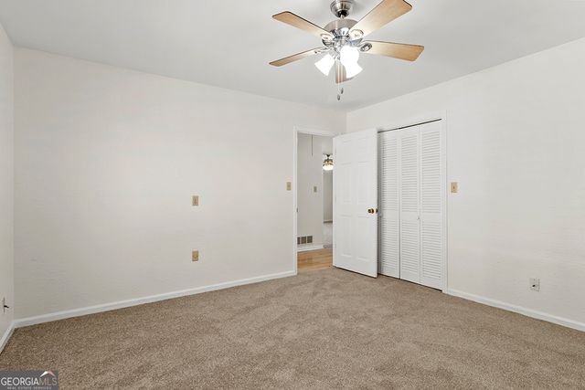 649 Laura Drive, Griffin, GA 30224