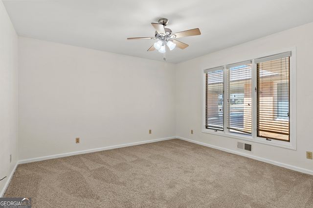 649 Laura Drive, Griffin, GA 30224