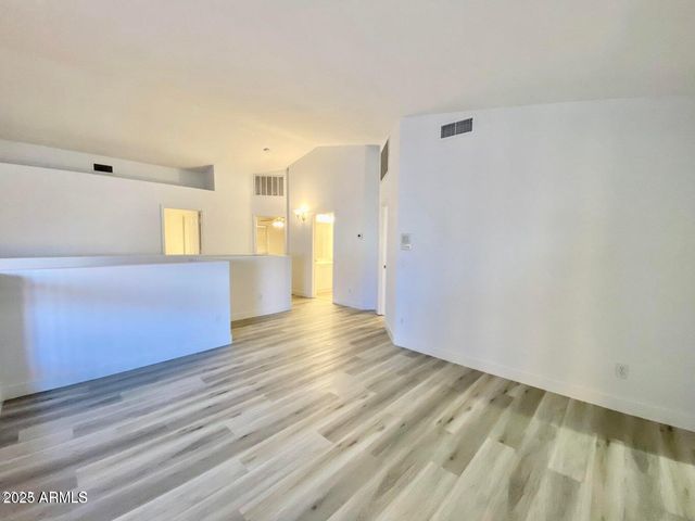 6783 W YEARLING Road, Peoria, AZ 85383