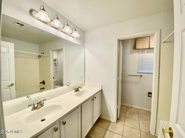 6783 W YEARLING Road, Peoria, AZ 85383