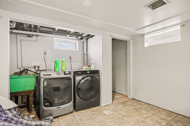 1356 Evanston Avenue, Muskegon, MI 49442