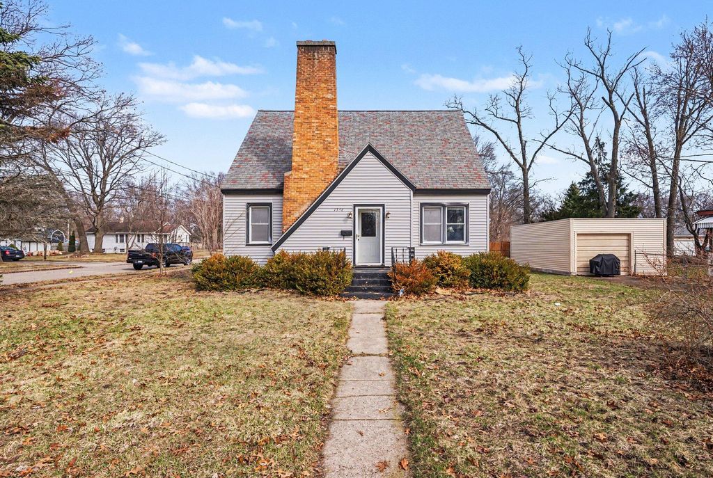 1356 Evanston Avenue, Muskegon, MI 49442