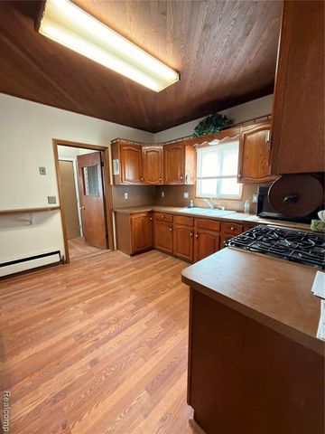 2978 Evaline Street, Hamtramck, MI 48212