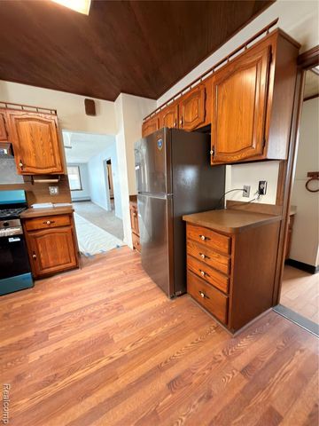 2978 Evaline Street, Hamtramck, MI 48212