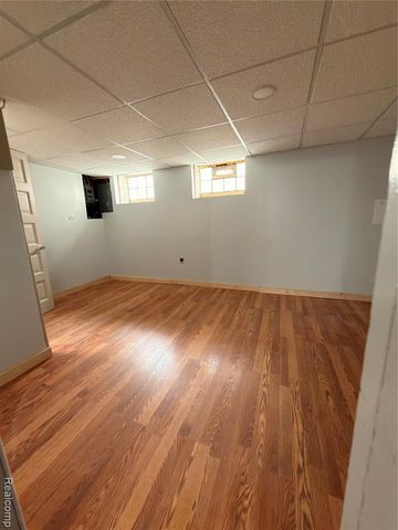 2978 Evaline Street, Hamtramck, MI 48212