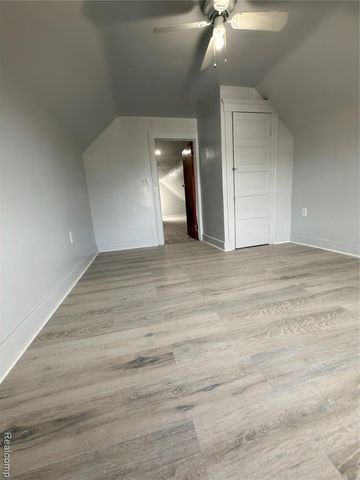 2978 Evaline Street, Hamtramck, MI 48212