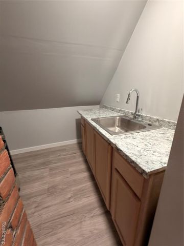 2978 Evaline Street, Hamtramck, MI 48212