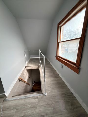 2978 Evaline Street, Hamtramck, MI 48212