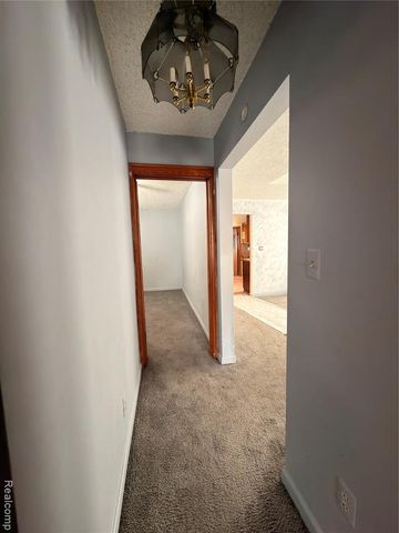 2978 Evaline Street, Hamtramck, MI 48212