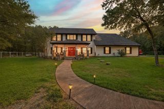 1700 Adams Lane, Azle, TX 76020