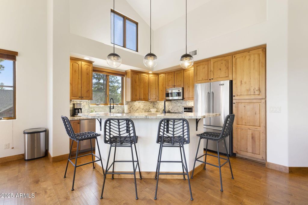 Image 12 of property listing at 2645 E TELLURIDE Drive, Flagstaff, AZ 86005