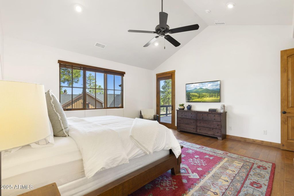 Image 23 of property listing at 2645 E TELLURIDE Drive, Flagstaff, AZ 86005